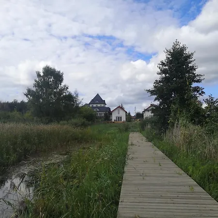Dom Nad Jeziorem Z Prywatnym Pomostem I Linia Brzegowa 오지시