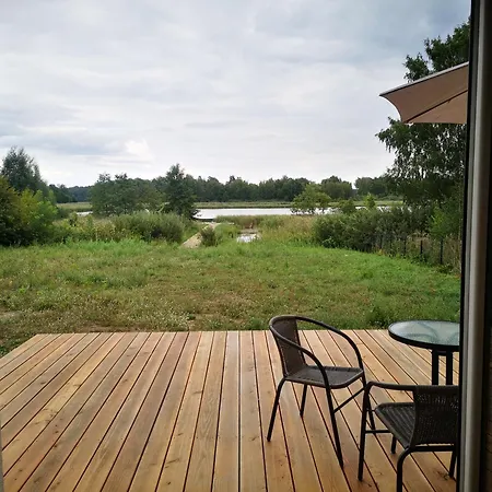Dom Nad Jeziorem Z Prywatnym Pomostem I Linia Brzegowa *